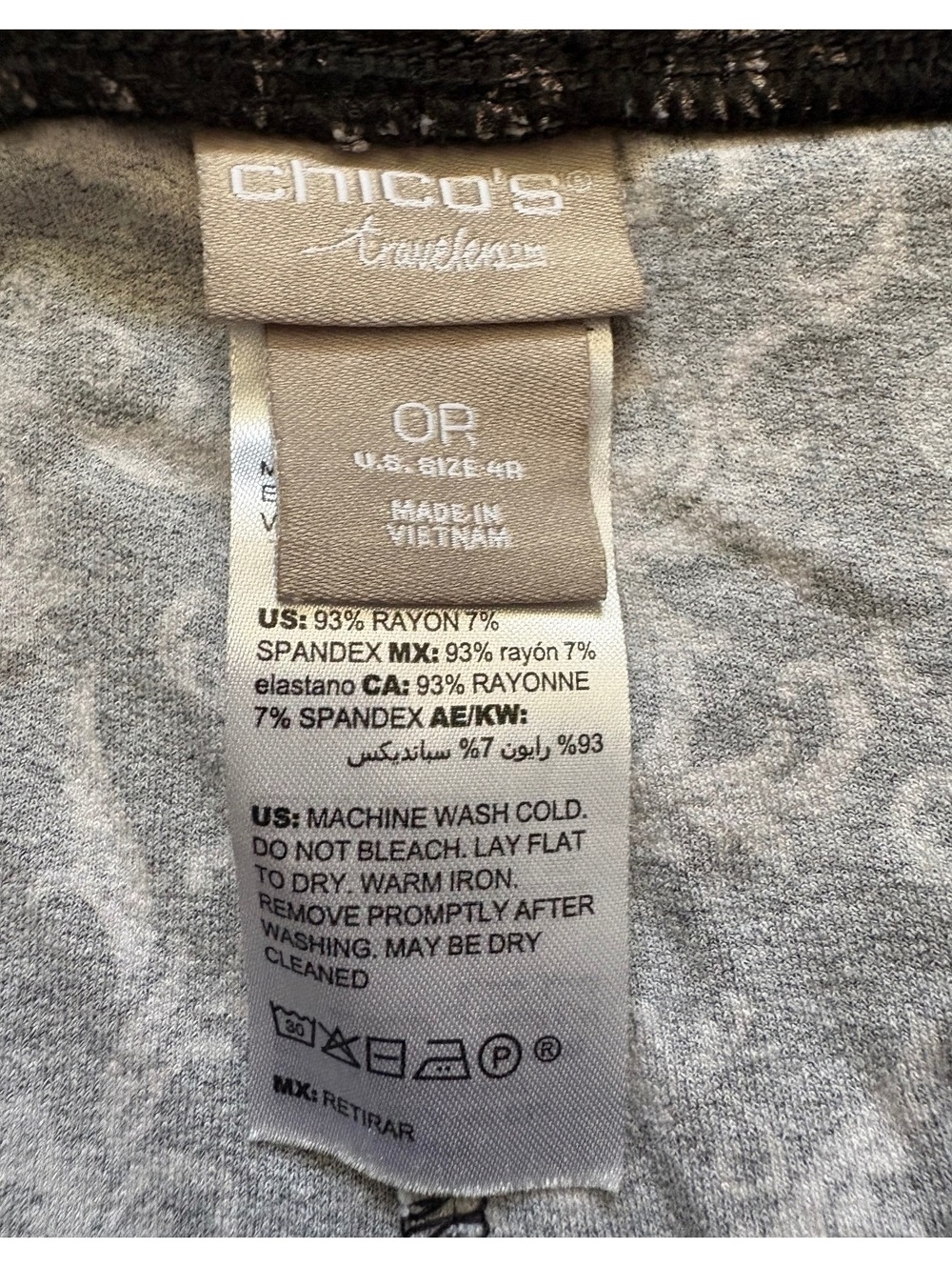 Chico's Travelers Size 0R Pants Black Silver Paisley Pull On Ankle Stretch - Picture 4 of 7